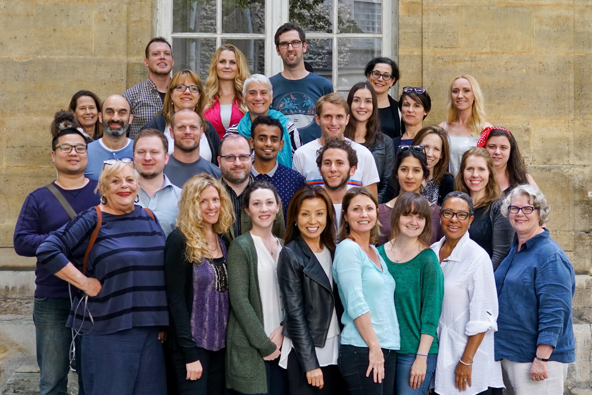 A group picture from the 2016 Paris American Academy summer writing Paris Writing A group picture from the 2016 Paris American Academy summer writing Paris Writing